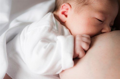 Có thể do dị ứng thực phẩm của mẹ dẫn tới trẻ bị nhiễm bệnh