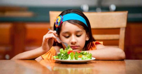 cải thiện chứng biếng ăn ở trẻ