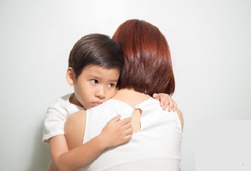 bé chậm tăng cân