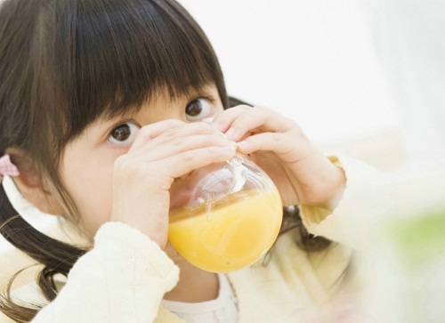 bé bị loạn khuẩn đường ruột