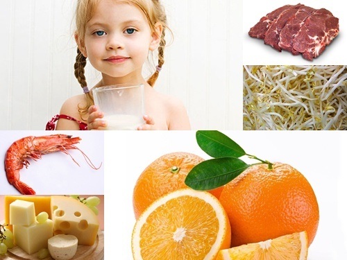 trẻ biếng ăn mọc răng