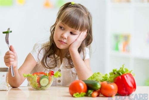 Phương pháp nuôi dưỡng của mẹ chưa đúng đắn cũng khiến trẻ bị suy dinh dưỡng