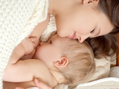 thức ăn ảnh hưởng đến sữa mẹ