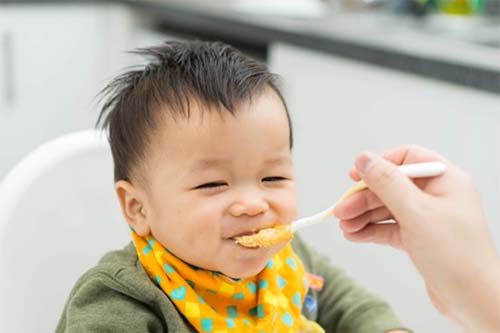 Thực đơn ăn dặm đúng cách cho bé