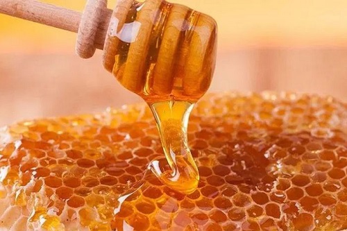 cách chữa táo bón bằng mật ong