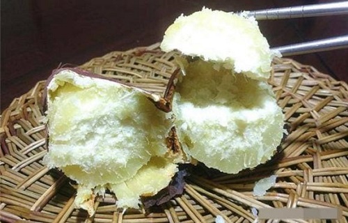 Cách ăn khoai lang chữa táo bón